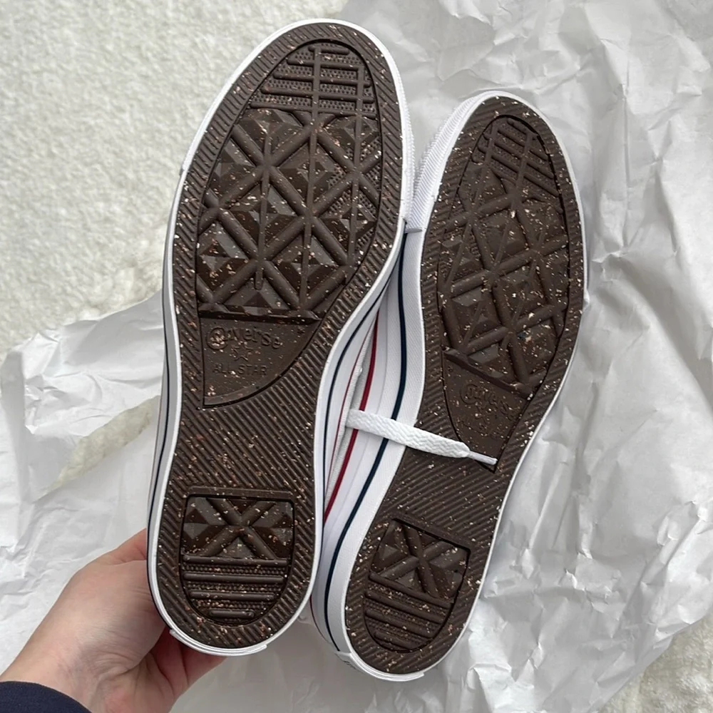 SNL custom embroidered converse - Picture 6 of 6